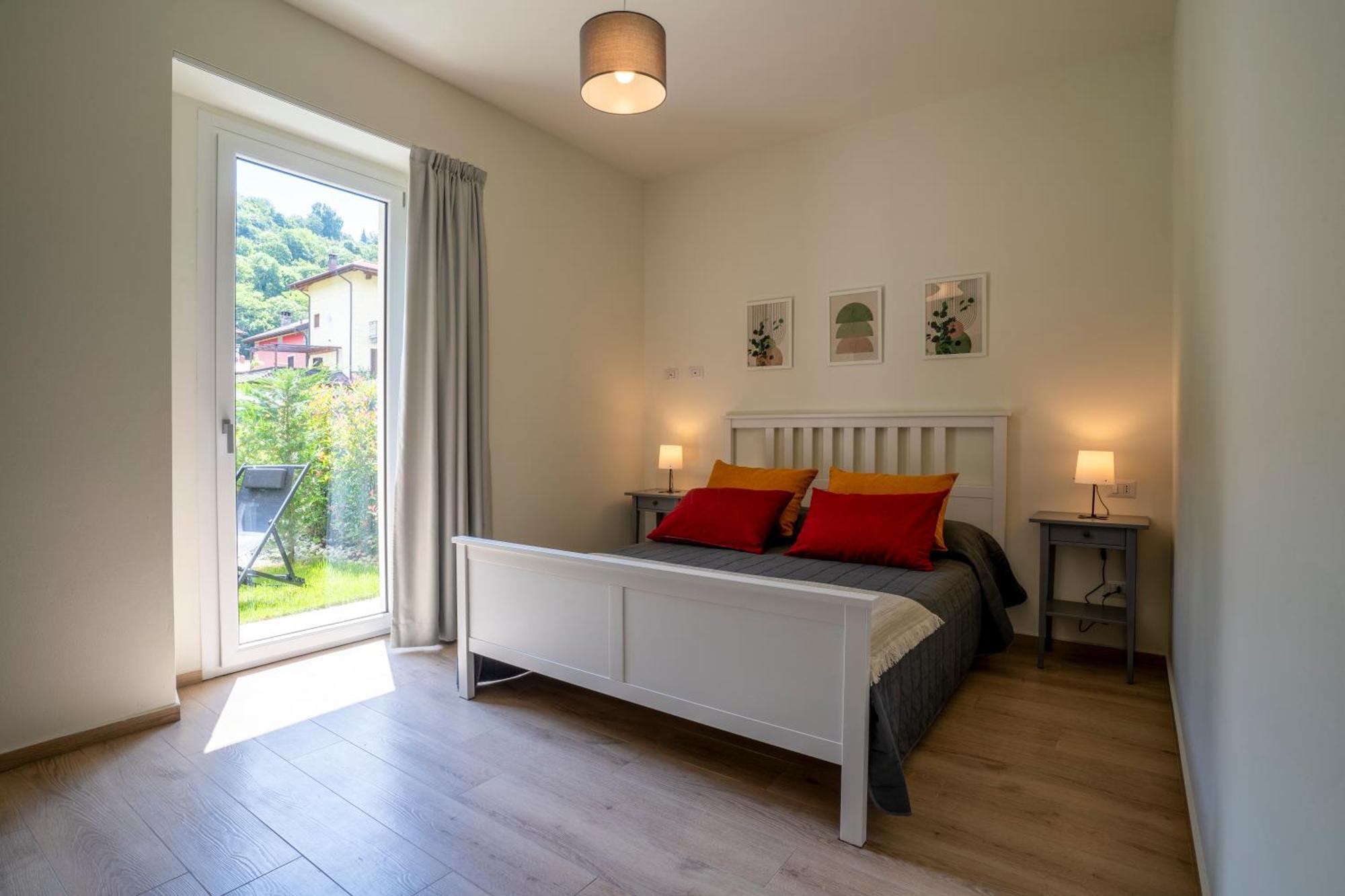 Le Casette Di Orta Apartments Орта-Сан-Джуліо Екстер'єр фото